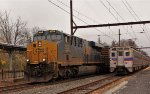 CSX 3033 on Q032 pass outbound SEPTA.